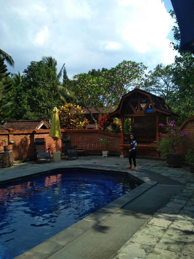 The Country House Senggigi Extérieur photo
